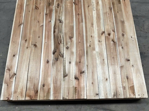 Pallet gỗ Vsip