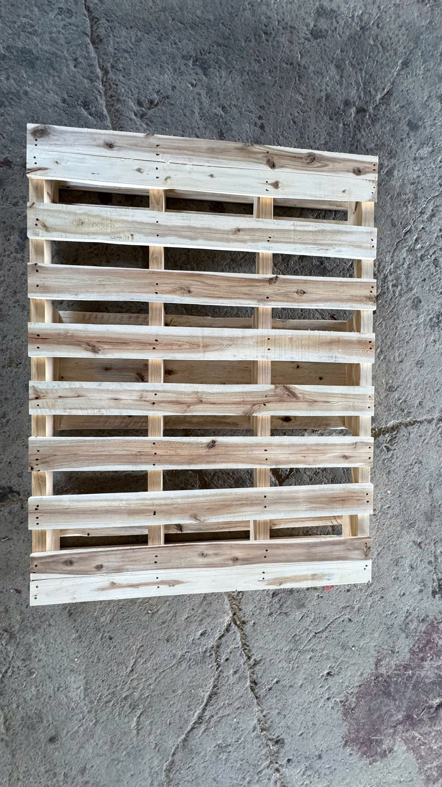 pallet gỗ bến cát