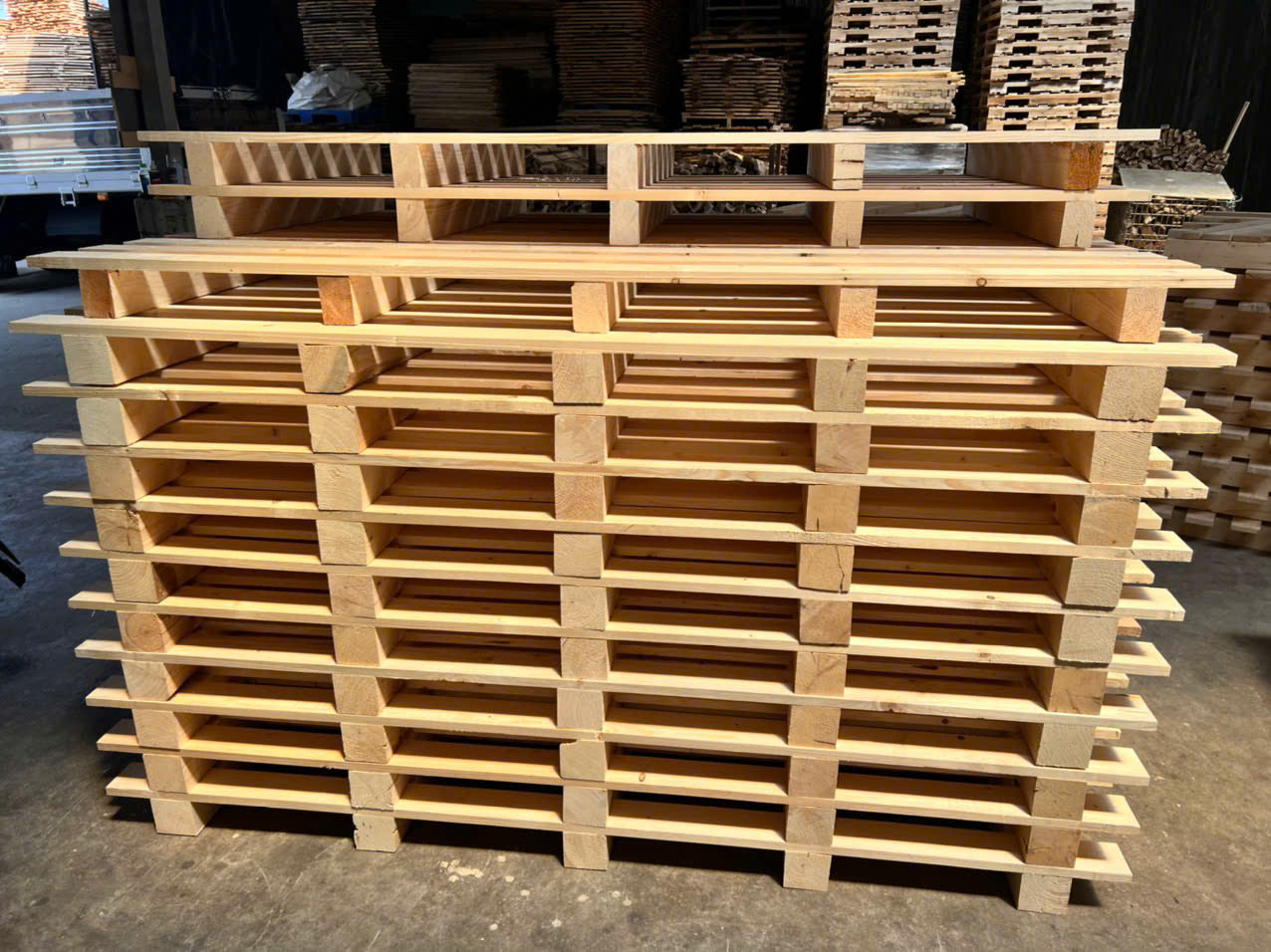pallet tân uyên
