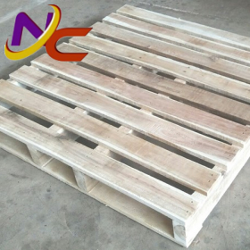 Pallet gỗ phú giáo