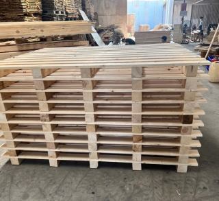 Pallet gỗ Chơn Thành